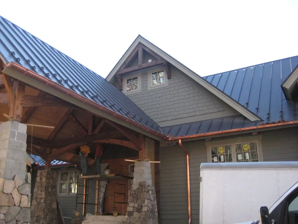 Craftsman Roofing team delivering quality roofing work in Whitemarsh Island